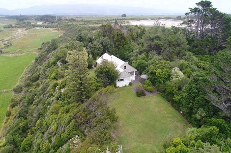 Photo of property in 888 Cape Foulwind Road, Cape Foulwind, Westport, 7892