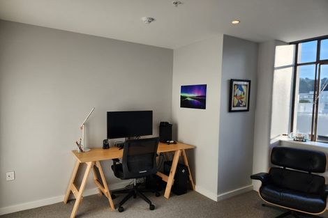 Photo of property in Unit 204,l2, 204/14 Laings Road, Hutt Central, Lower Hutt, 5010