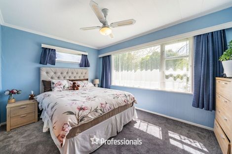 Photo of property in 13 Whites Line West, Woburn, Lower Hutt, 5010