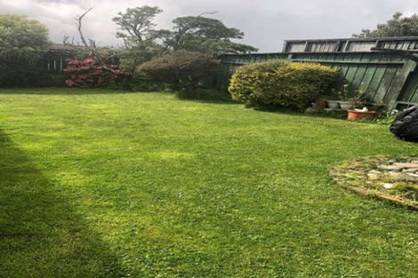 Photo of property in 60 Baylands Drive, Newlands, Wellington, 6037