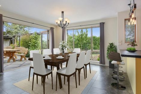 Photo of property in 6 Deavoll Place, Heathcote Valley, Christchurch, 8022