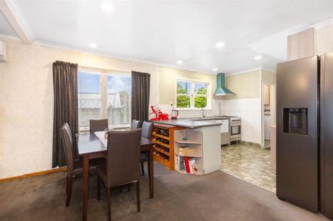 Photo of property in 5 The Strand, Wainuiomata, Lower Hutt, 5014