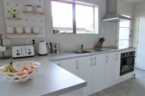 Photo of property in 46 Pilmuir Street, Hutt Central, Lower Hutt, 5010