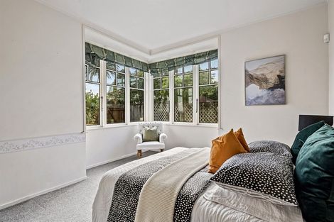 Photo of property in 13 Islington Avenue, New Lynn, Auckland, 0600