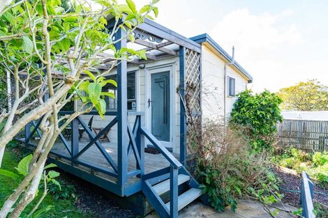 Photo of property in Plam House, 669 Pahi Road, Pahi, Paparoa, 0571