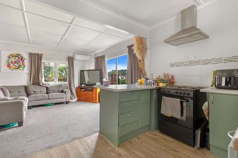 Photo of property in 13 Tawa Street, Edgecumbe, 3120