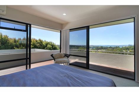 Photo of property in 42 Onetaunga Road, Chatswood, Auckland, 0626