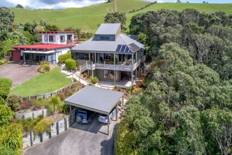 Photo of property in 85 Wharekaho Sh25 Road, Wharekaho, Whitianga, 3592