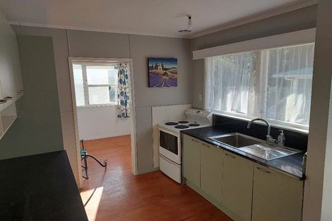 Photo of property in 20 Paewai Road, Glen Eden, Auckland, 0602