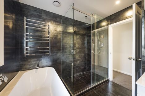 Photo of property in 380 Ruahine Street, Terrace End, Palmerston North, 4410