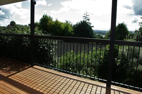 Photo of property in 10 Davidson Crescent, Pahiatua, 4910