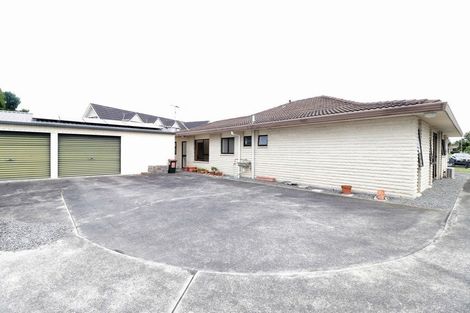 Photo of property in 11 Warwick Place, Springvale, Whanganui, 4501