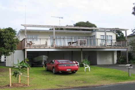 Photo of property in 16 Meiklejohn Way, Omaha, Warkworth, 0986