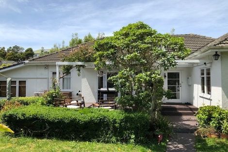 Photo of property in 121 Karori Road, Karori, Wellington, 6012