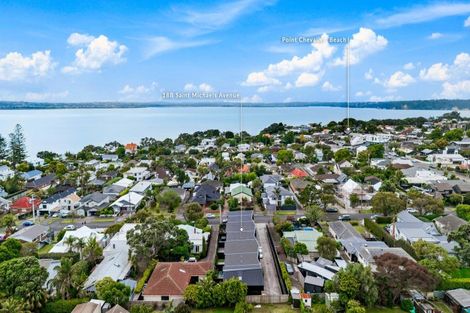 Photo of property in 18b St Michaels Avenue, Point Chevalier, Auckland, 1022