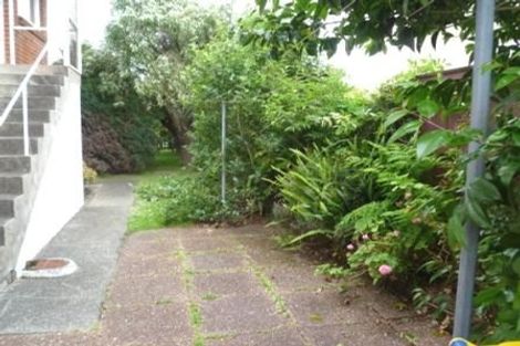 Photo of property in 1/24 Gordon Avenue, Milford, Auckland, 0620