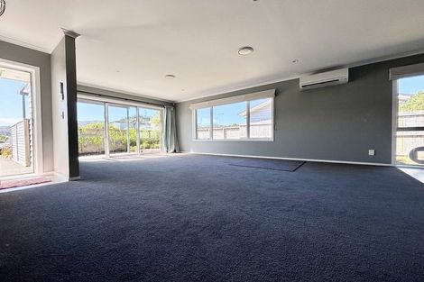 Photo of property in 3 Grovedale Square, Wainuiomata, Lower Hutt, 5014