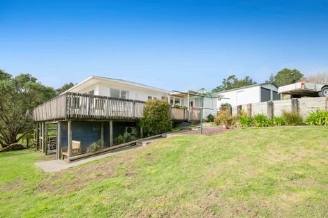 Photo of property in 95 Mangakura Road, Helensville, 0800