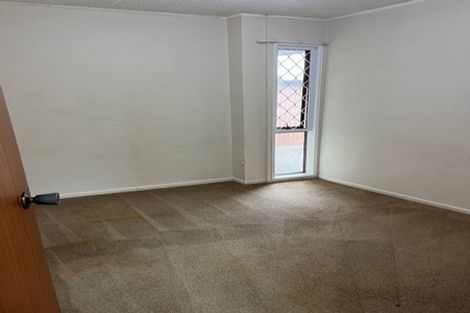 Photo of property in 39a Butley Drive, Farm Cove, Auckland, 2012