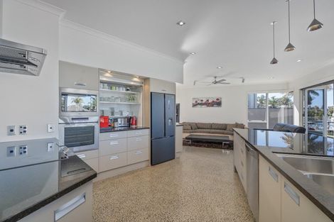 Photo of property in 619 Waterways Parade, Pauanui, Hikuai, 3579