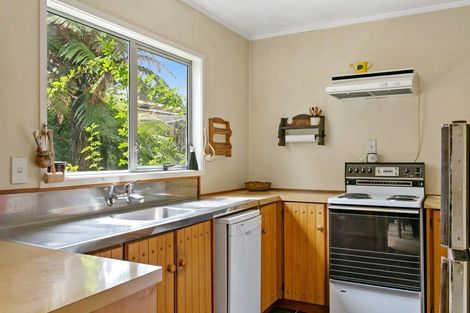 Photo of property in 18 Kurupae Road, Hilltop, Taupo, 3330