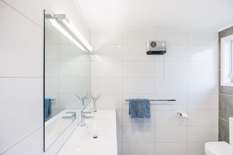 Photo of property in 644 Featherston Street, Roslyn, Palmerston North, 4414