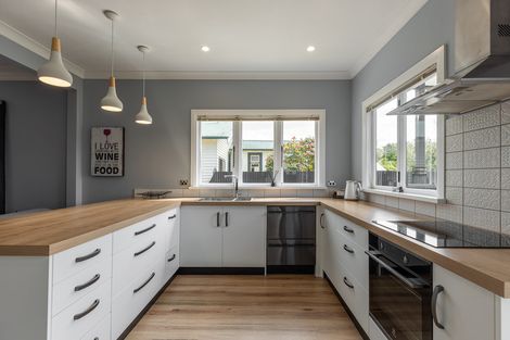 Photo of property in 23 Mere Mere Avenue, Palmerston North, 4414