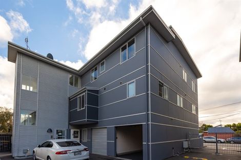 Photo of property in 3/8 Hutcheson Street, Sydenham, Christchurch, 8023