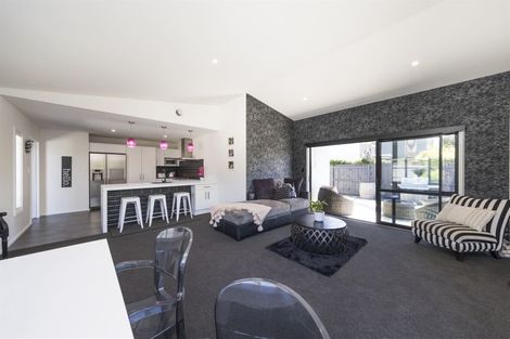 Photo of property in 18a Thomson Street, West End, Palmerston North, 4412