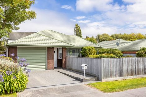 Photo of property in 16 Penruddock Rise, Westmorland, Christchurch, 8025