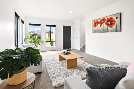 Photo of property in 3 Roderick Place, Rototuna, Hamilton, 3210