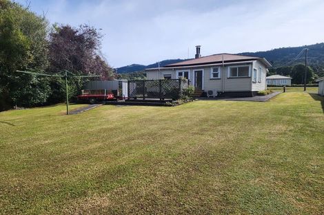 Photo of property in 28 Ranfurly Street, Runanga, 7803
