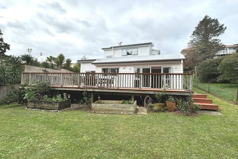 Photo of property in 203a Titirangi Road, Titirangi, Auckland, 0604