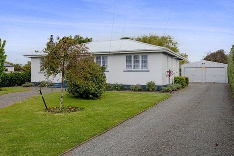 Photo of property in 63 Turuturu Road, Hawera, 4610