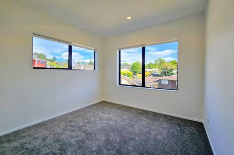 Photo of property in 25c Jandell Crescent, Bucklands Beach, Auckland, 2014