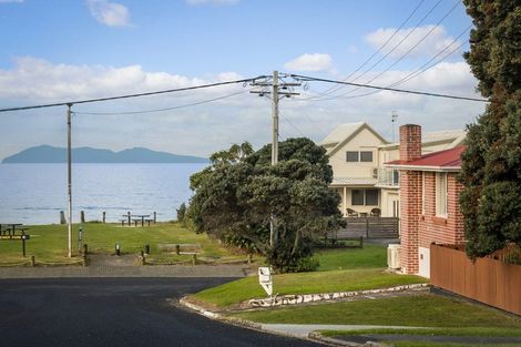 Photo of property in 2 Hillary Street, Waihi Beach, 3611