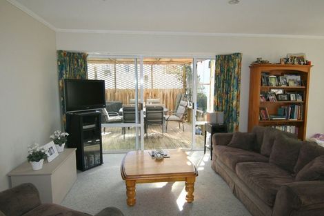 Photo of property in 2/10 Clifford Avenue, Bishopdale, Nelson, 7011