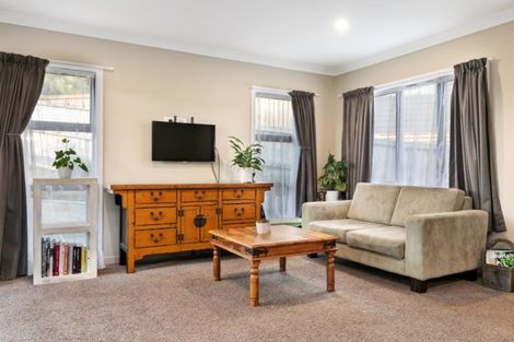 Photo of property in 9 Rochfort Crescent, Pyes Pa, Tauranga, 3112