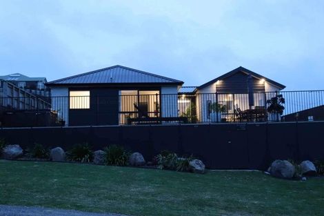 Photo of property in 26 Te Kaka Place, Omokoroa, 3114