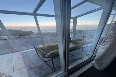Photo of property in 36b Tamworth Crescent, Newlands, Wellington, 6037