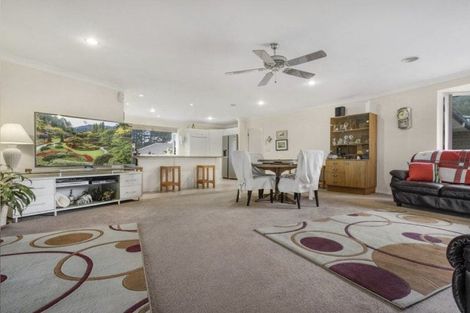 Photo of property in 167 Polo Prince Drive, Alfriston, Auckland, 2105
