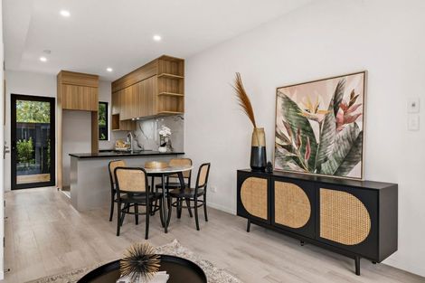 Photo of property in 4/39 Brandon Road, Glen Eden, Auckland, 0602