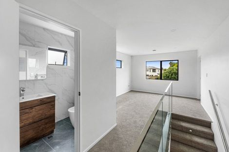 Photo of property in 70b Cargill Street, Papakura, 2110