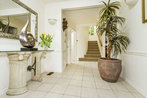 Photo of property in 25 Sylvan Park Avenue, Milford, Auckland, 0620