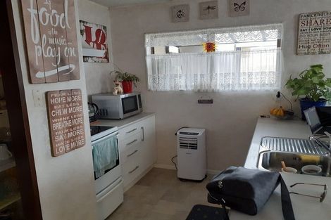 Photo of property in 4/23 Roulston Street, Pukekohe, 2120