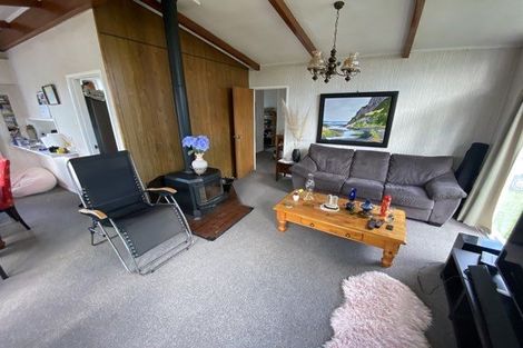 Photo of property in 96 Koraha Road, Kumeu, 0892