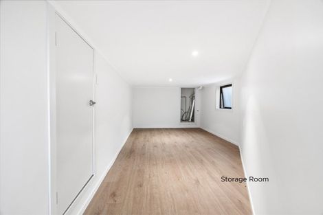 Photo of property in 2/14 Clifton Road, Waiake, Auckland, 0630