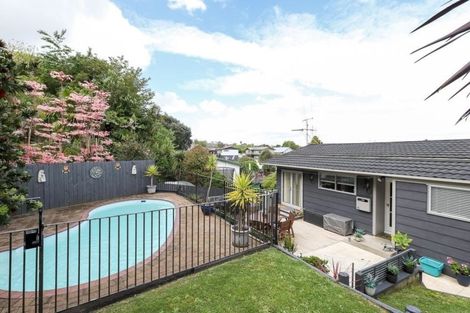 Photo of property in 24 Rothesay Place, Dinsdale, Hamilton, 3204