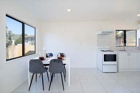 Photo of property in 1/26 Karepo Crescent, Ranui, Auckland, 0612