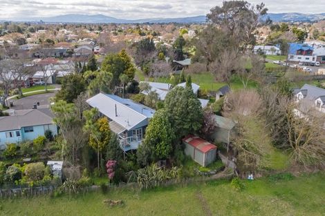 Photo of property in 6 Otira Place, Awapuni, Palmerston North, 4412
